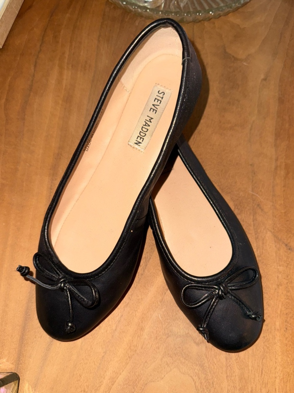 Steve Madden Black Leather Bow Ballet Flats